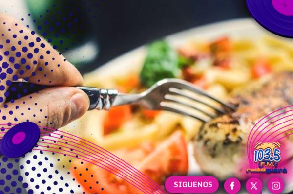 Por qué cenar tarde puede jugar en contra